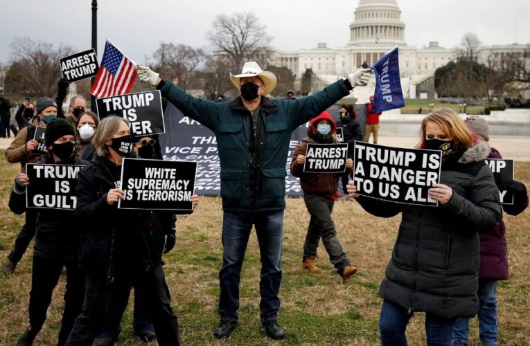 Una violenta parodia