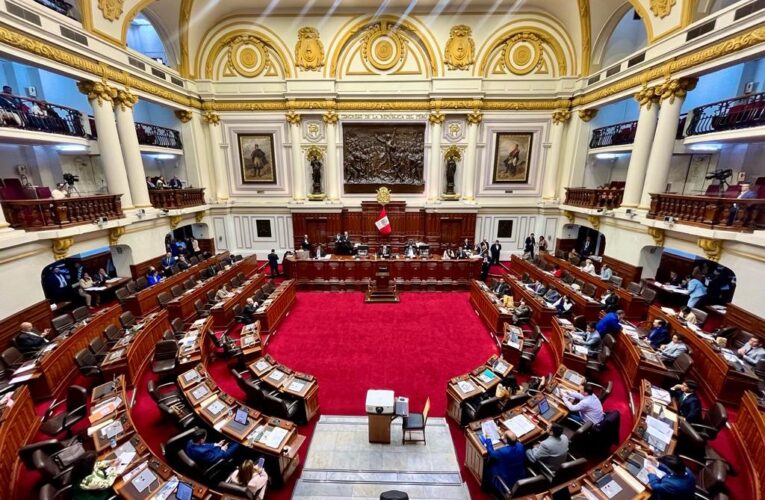 El largo plan congresal en Perú