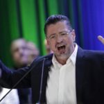 Las revelaciones que complican a Rodrigo Chaves